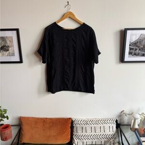 Old Navy Women’s Black Top with Appliqué Detail - Plus Size